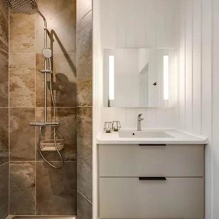 Newly Built With Jacuzzi Sj152 Tatil Evi